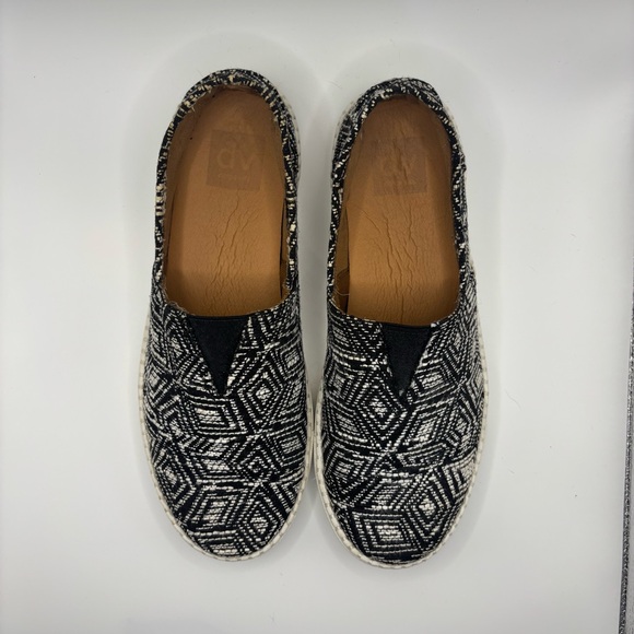 Dolce Vita Sumna Black/White Jamaican Print Wove Textile Slip-On Shoes Men’s 8 - Picture 7 of 11